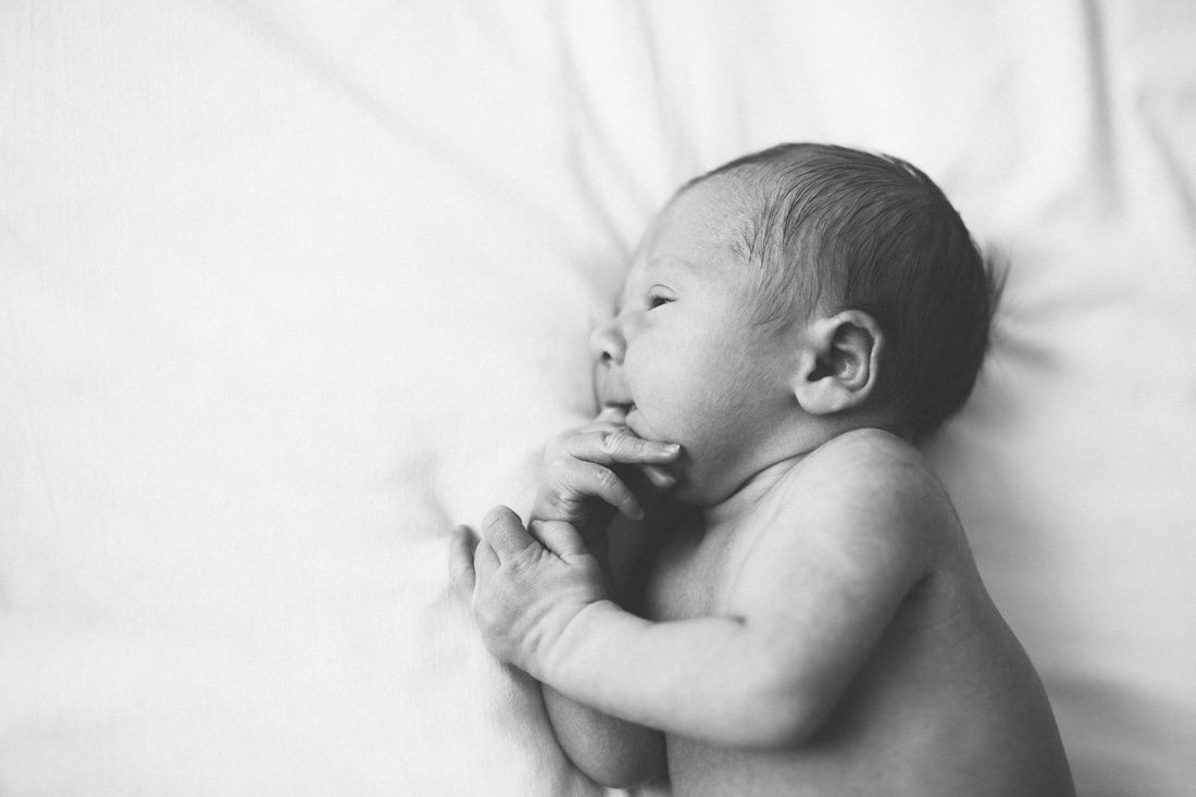 Santa-Cruz-Newborn-Photographer-30