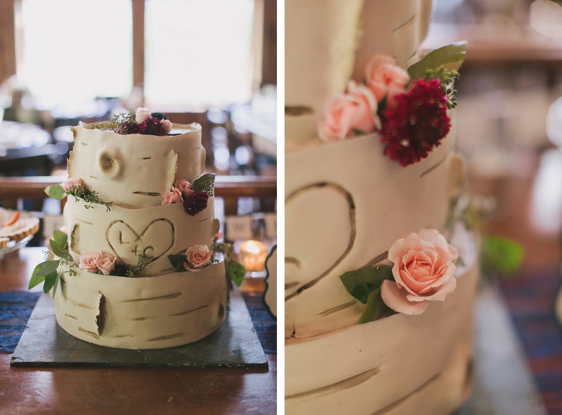 wedding cake at saddleridge