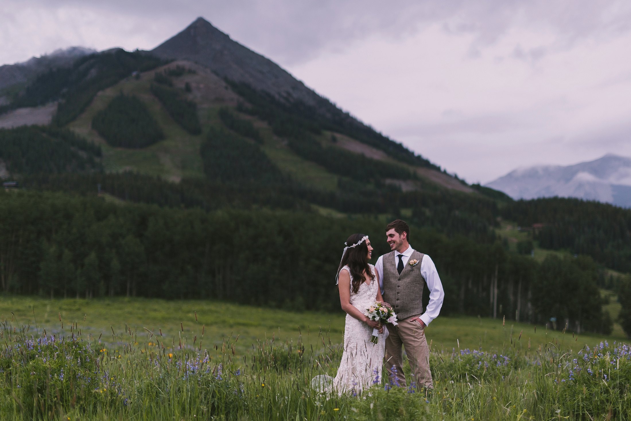 Crested Butte Mountain Resort wedding at Ten peaks