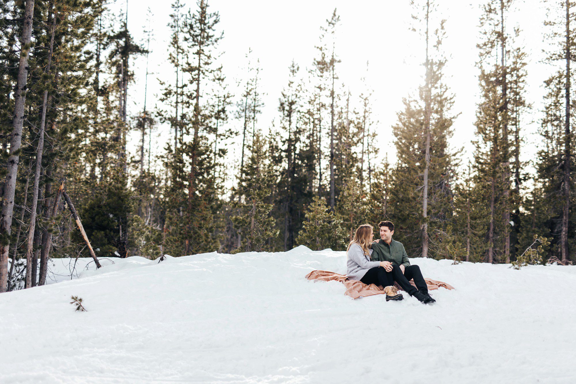 Snowy Engagement Photos in Bend Oregon
